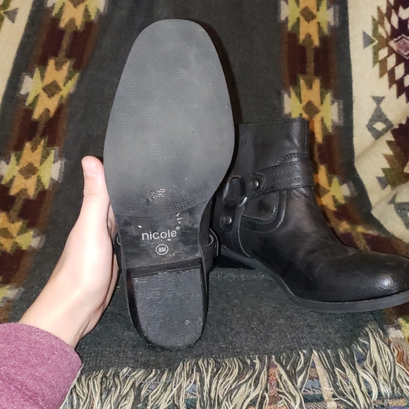 Ankle leather boots - Picture 3 of 3